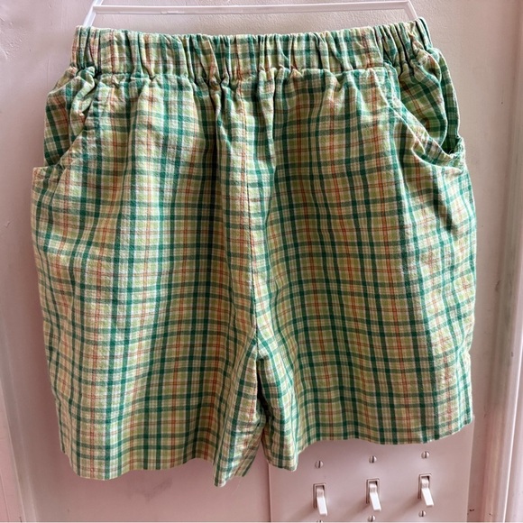 Wish Upon a Star Smocked Turtles Shorts Set - Picture 11 of 11